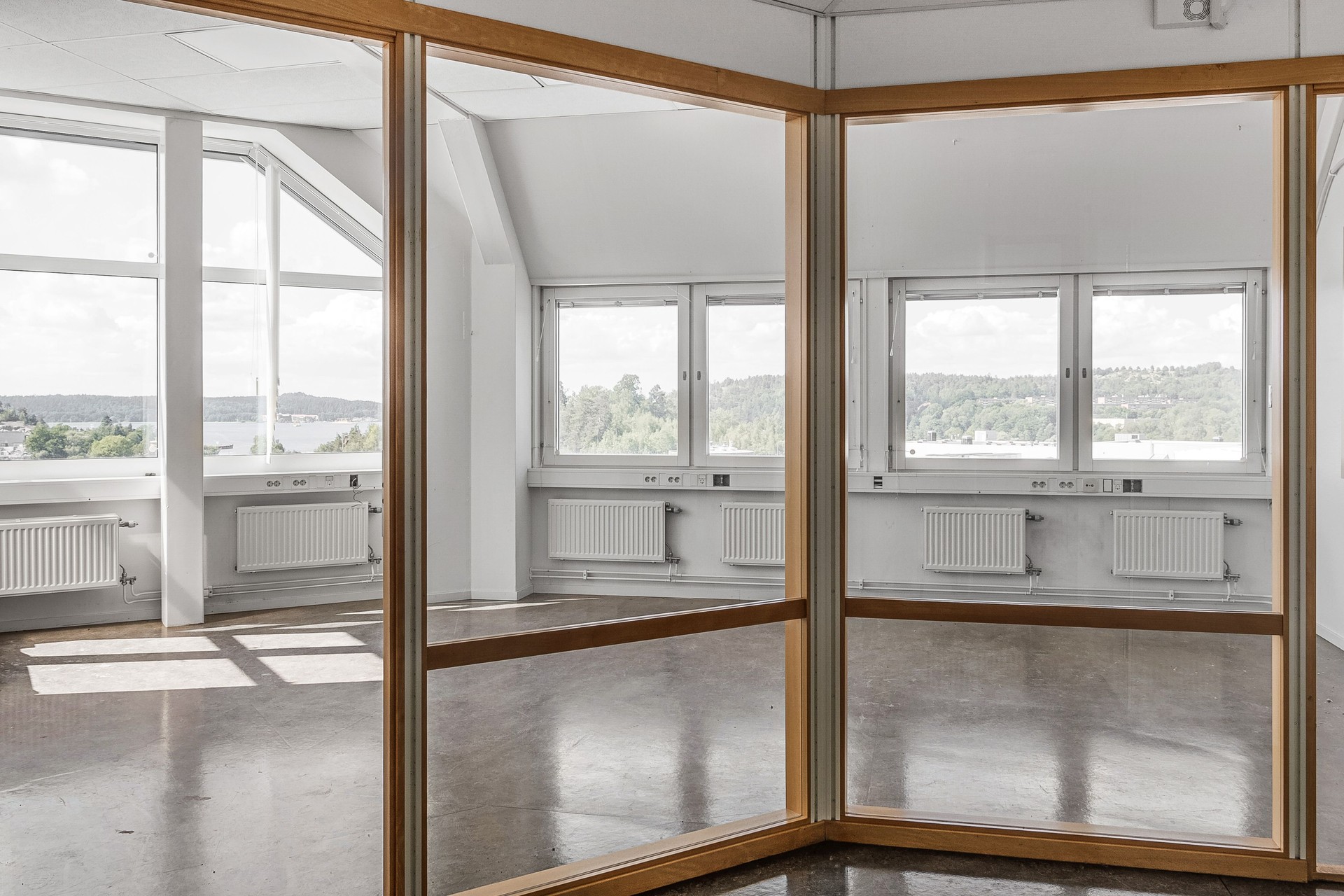 Kontorslokal i Vårby – Botkyrkavägen 4 bild 1