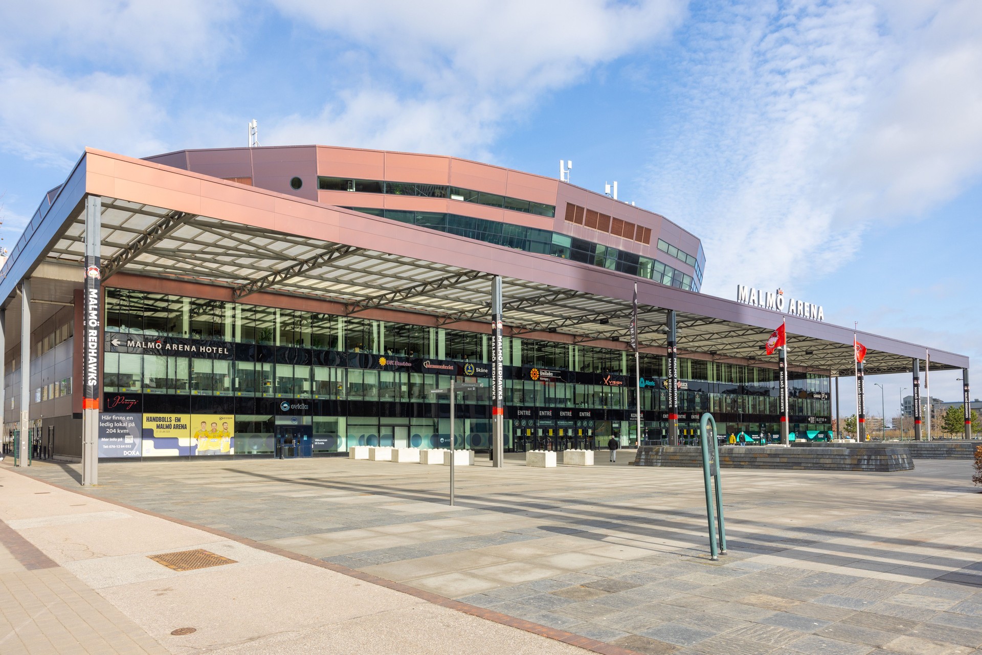 Eget kontorsrum 100 kvm i Malmö Arenas kontorshotell – Hyllie Stationsväg 2 bild 1