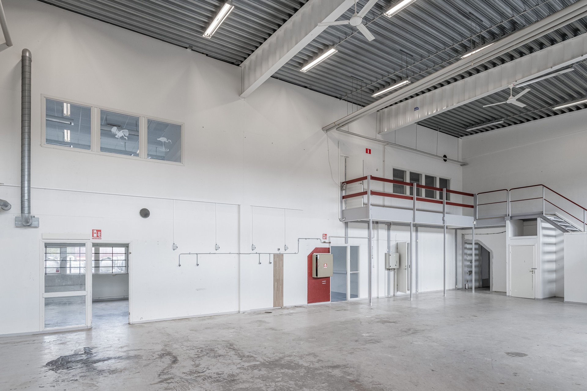 Lager/industri 402 kvm på Aröds Industriväg 66, Hisingen – Göteborg bild 1