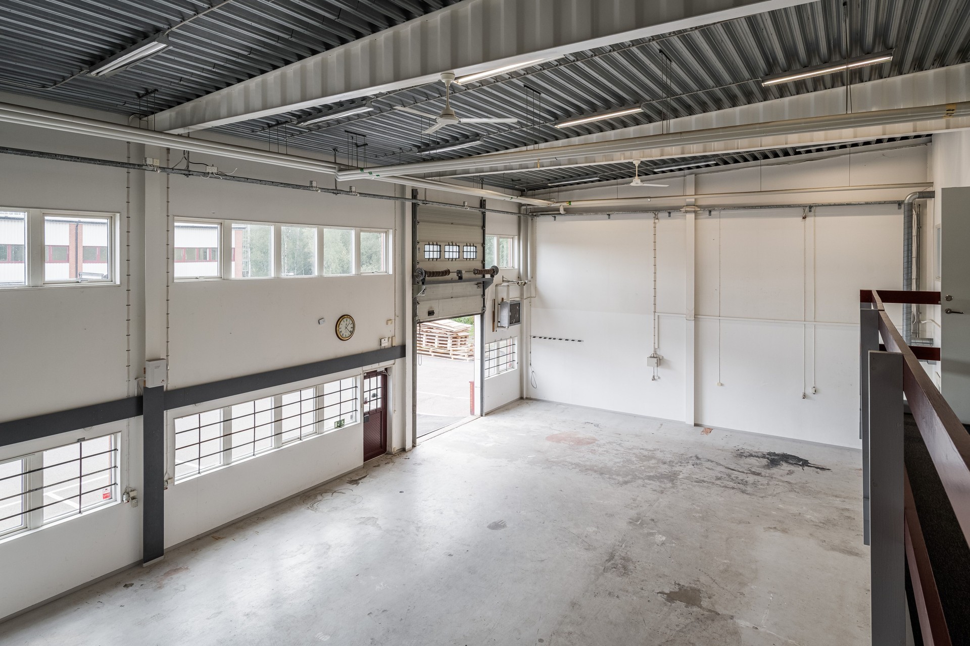 Lager/industri 402 kvm på Aröds Industriväg 66, Hisingen – Göteborg bild 2