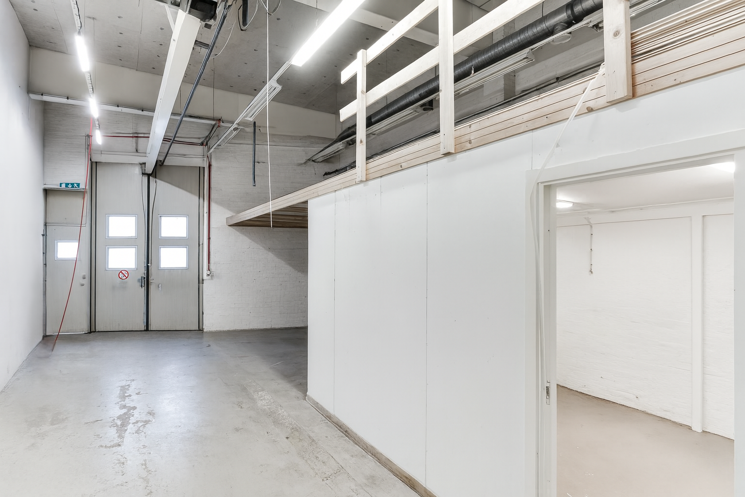 Kombilokal med kontor och lager i Alingsås – Metallgatan 2 bild 3