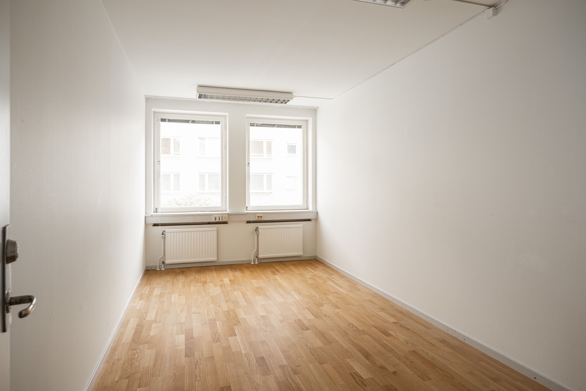 Eget kontorsrum 13 kvm i Malmö - Kalendegatan 18 bild 2