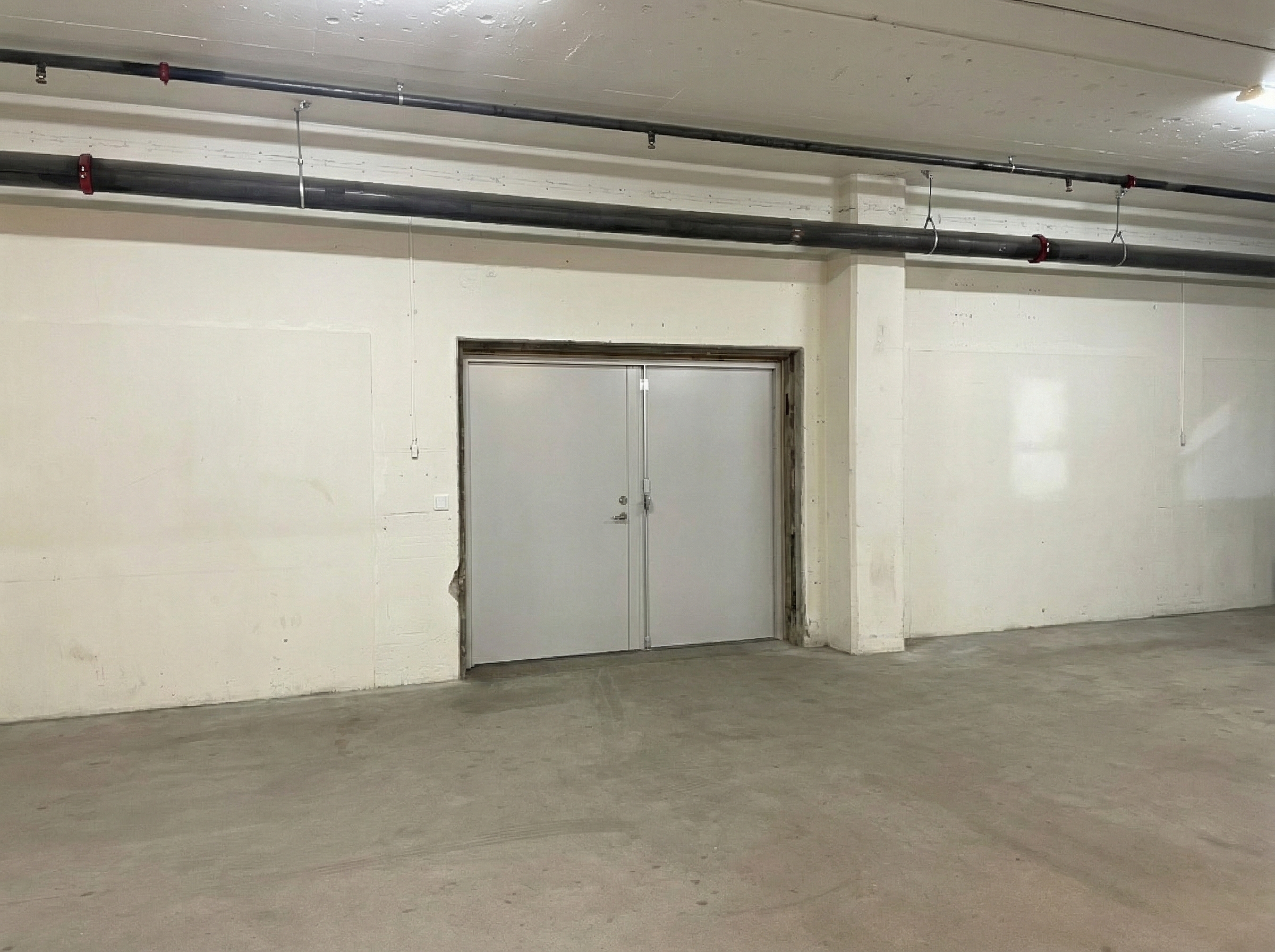 Lagerlokal 287 kvm i Västberga – Västbergavägen 4 bild 3