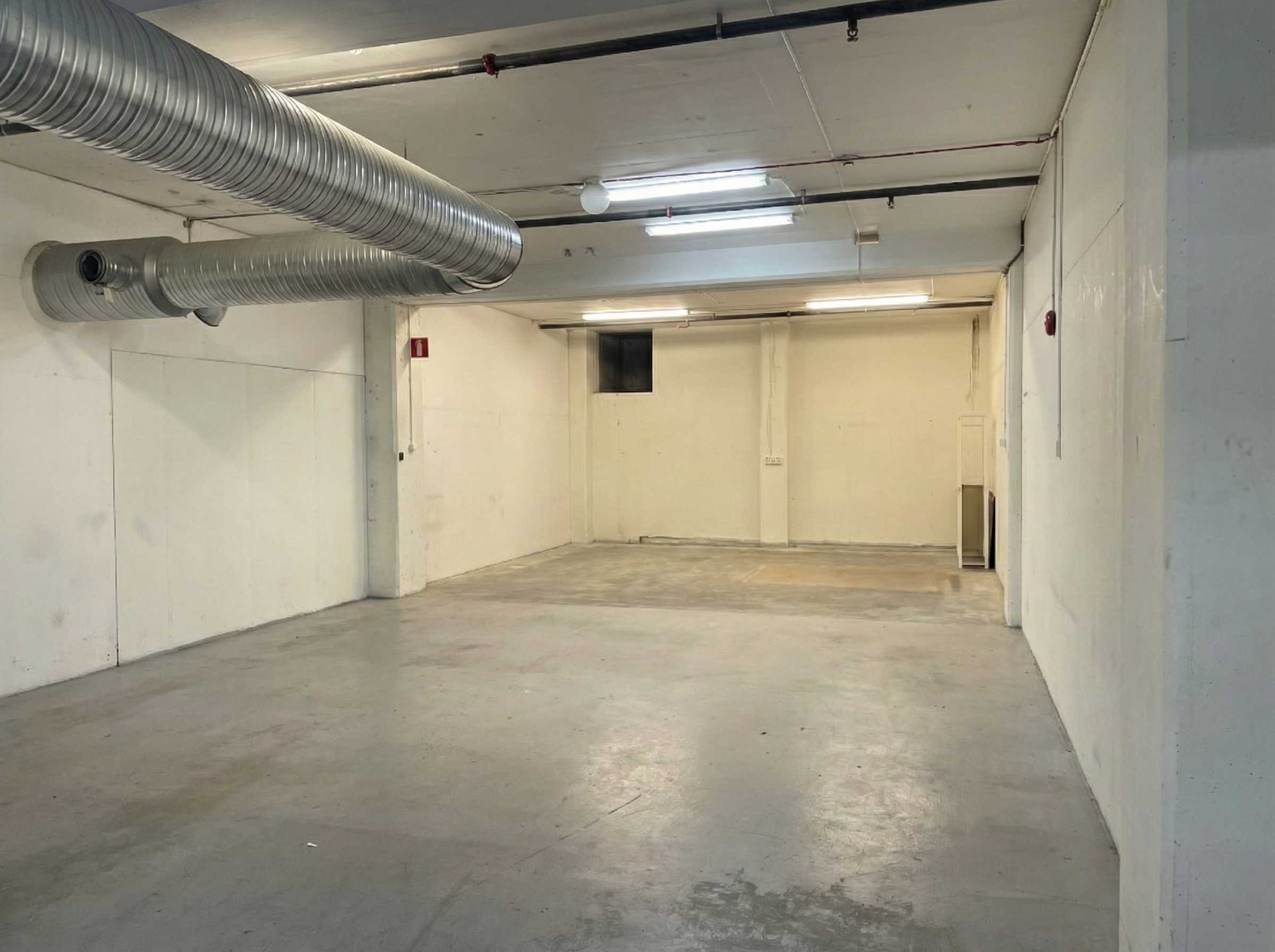 Lagerlokal 287 kvm i Västberga – Västbergavägen 4 bild 2