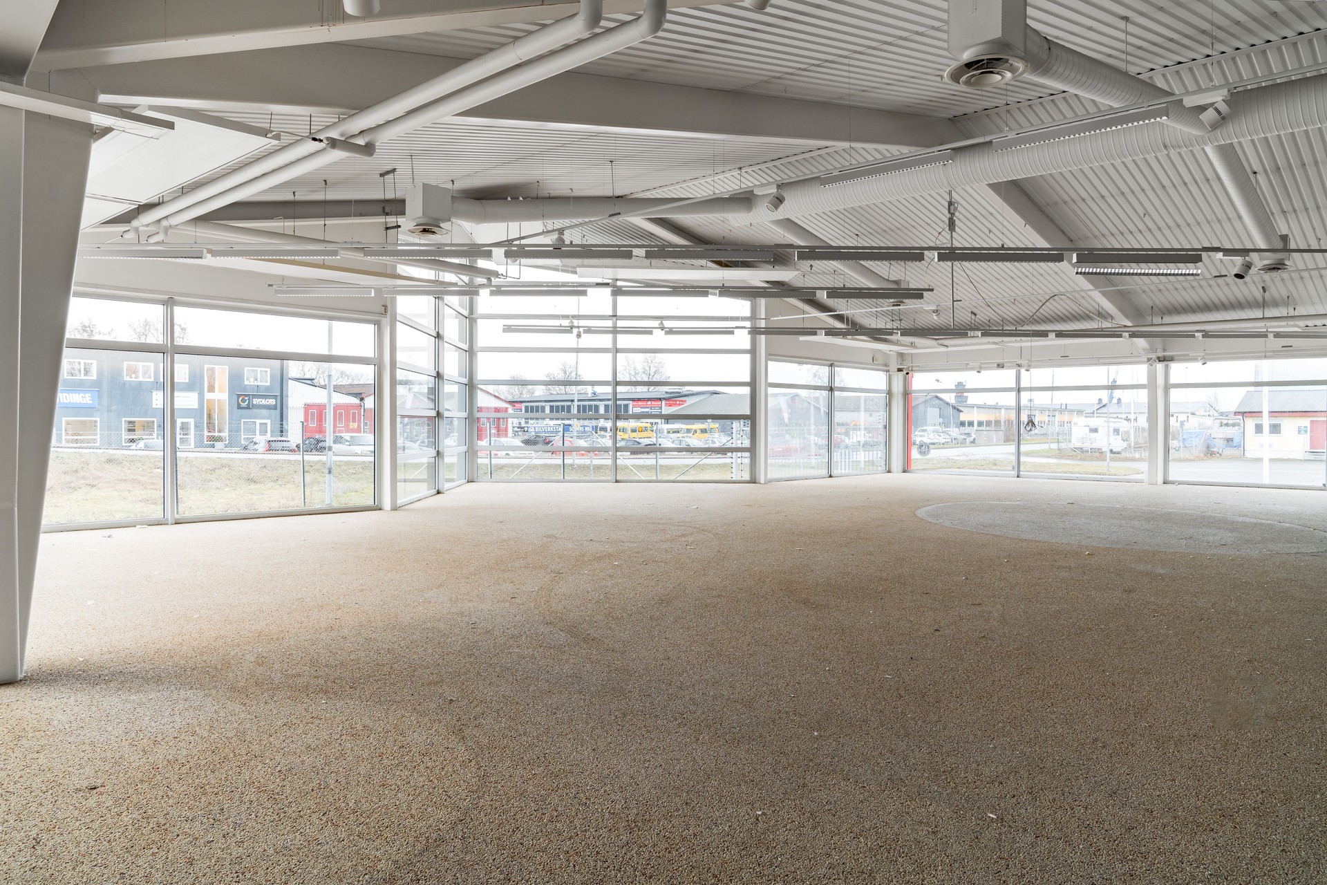 Verkstadslokal med försäljningsyta i Hedentorp, Kristianstad – Hedentorpsvägen 14A bild 1