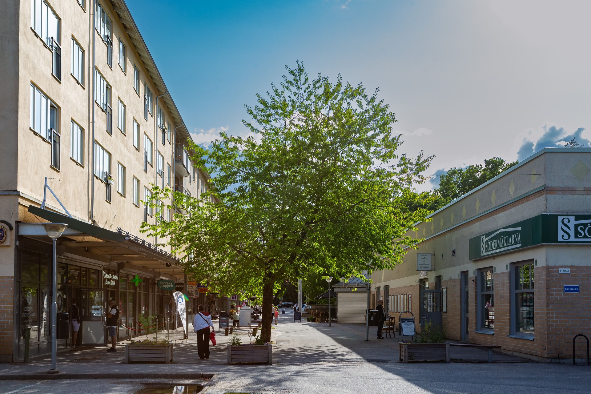 Förråd för förvaring i Tullinge – Nyängsvägen 3A-C bild 1