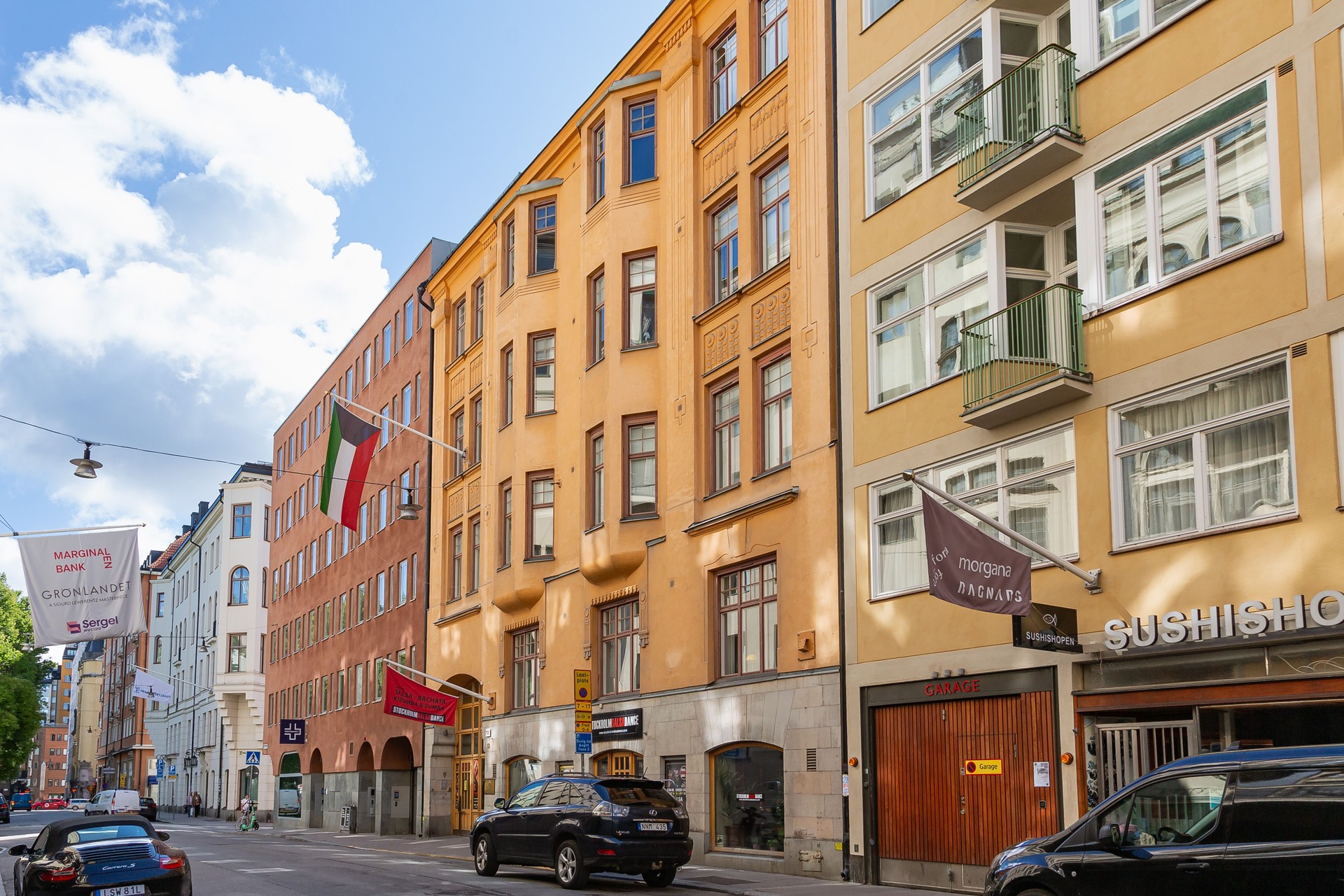 Adolf Fredriks Kyrkogata 13 och 13A bild 1