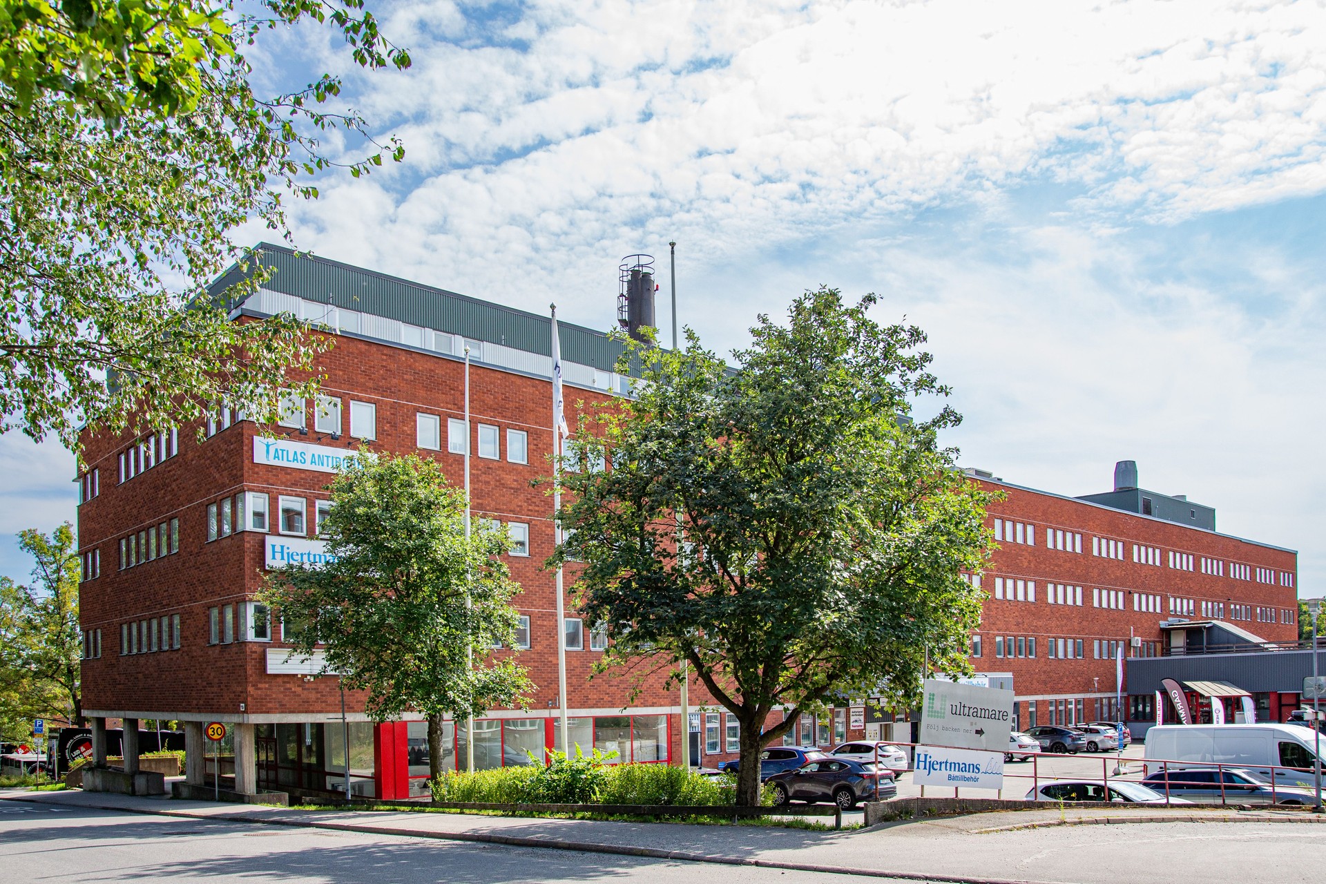 Förråd på Voltavägen 13 i Bromma – Stockholm bild 1