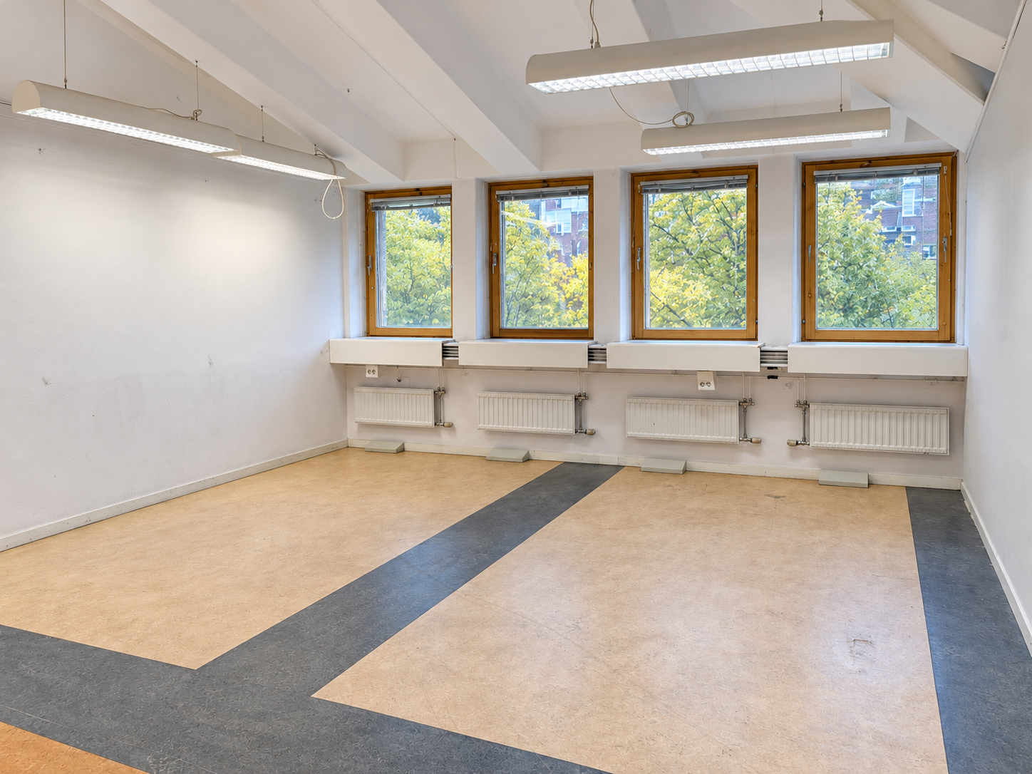 Kontor 430 kvm i Sundbyberg – Rissne torg 1 bild 3