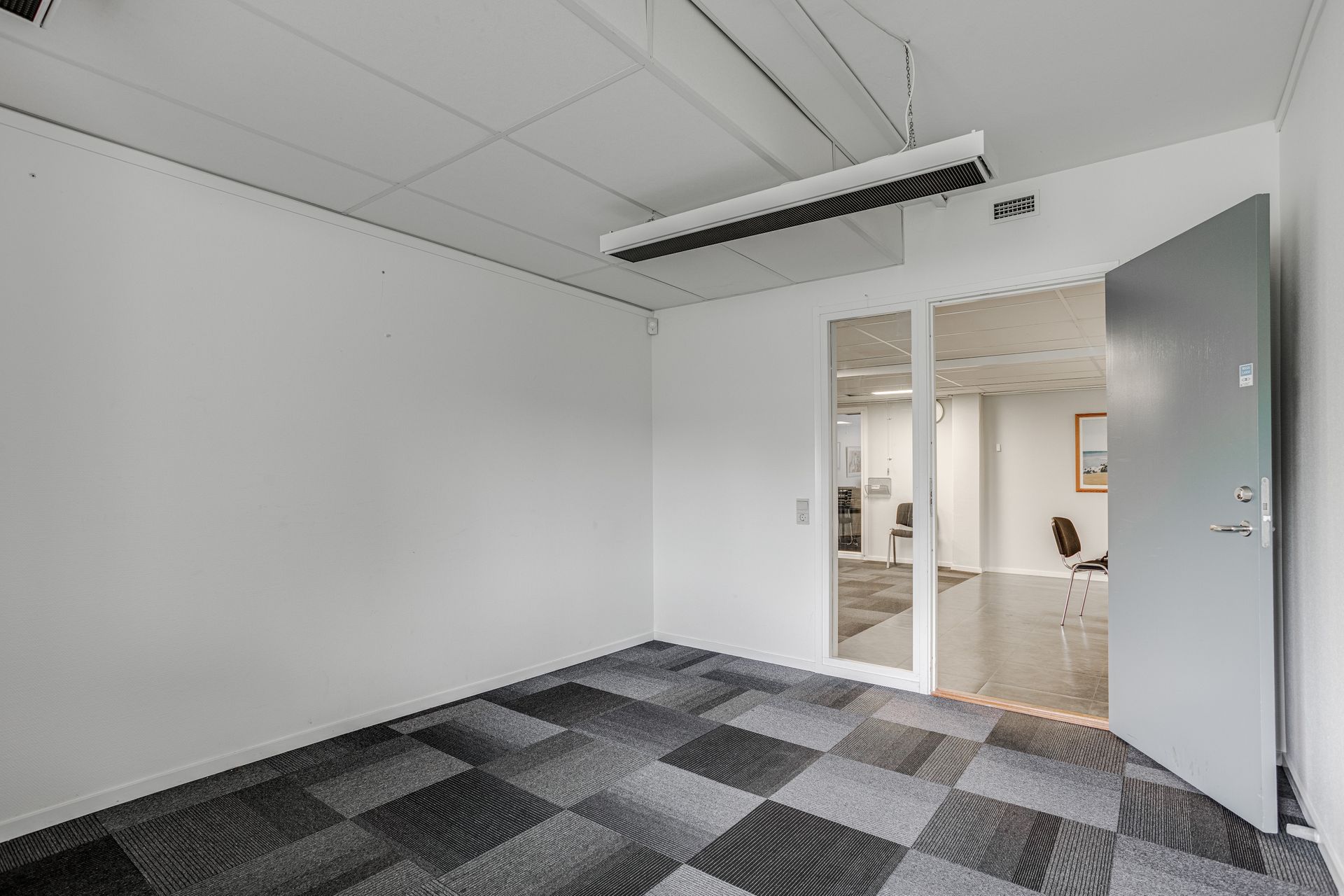 Eget kontorsrum 12–31 kvm i Mölndal – Möbelgatan 4 bild 3