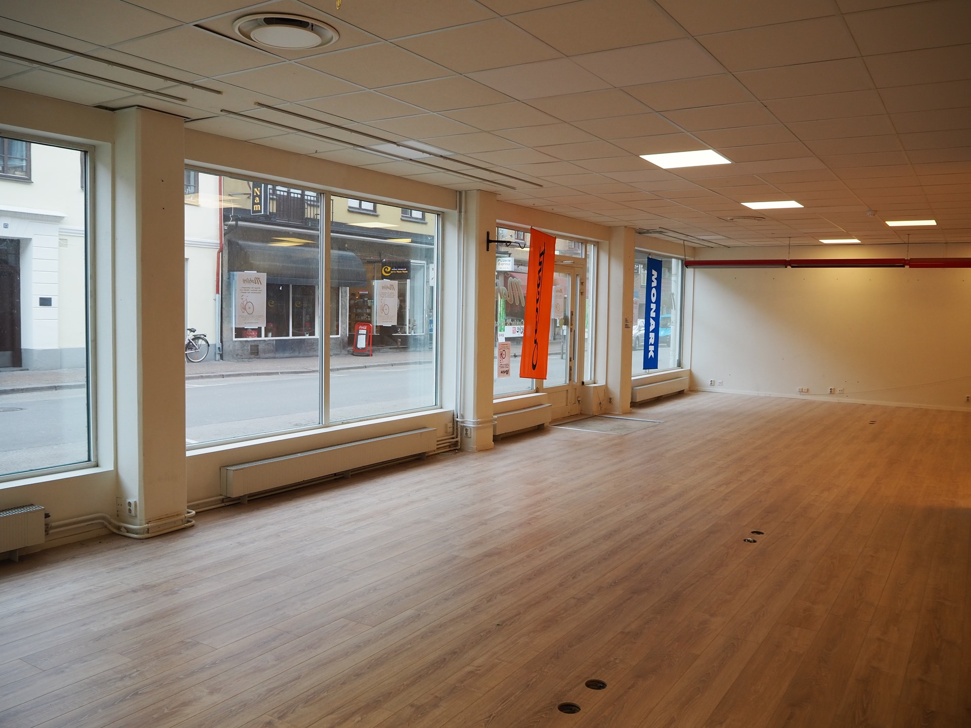 Butikslokal med lager i Kristianstad – Östra Storgatan 12 bild 1